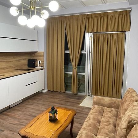 Gold House Durres Daire Dış mekan fotoğraf
